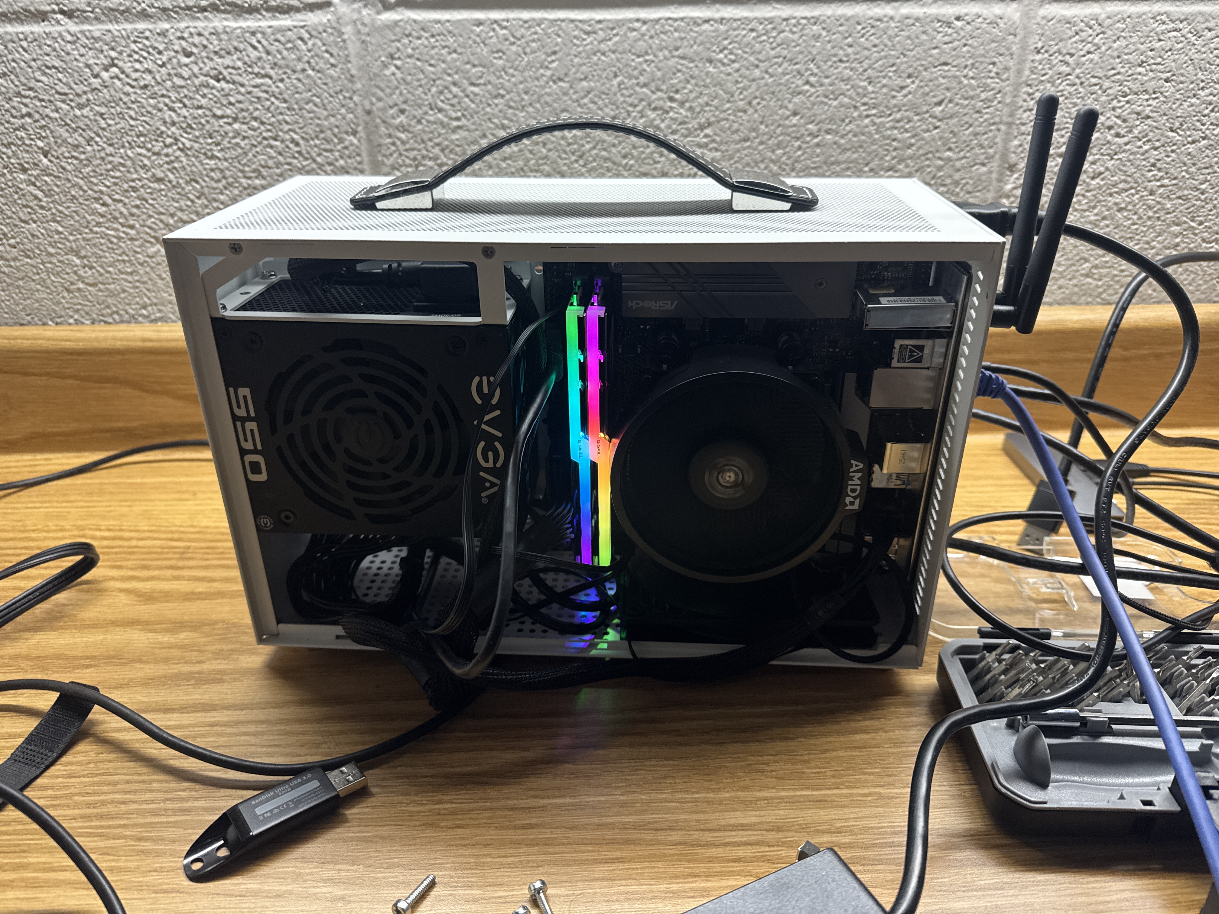 Multi-host homelab platform — new Ryzen build